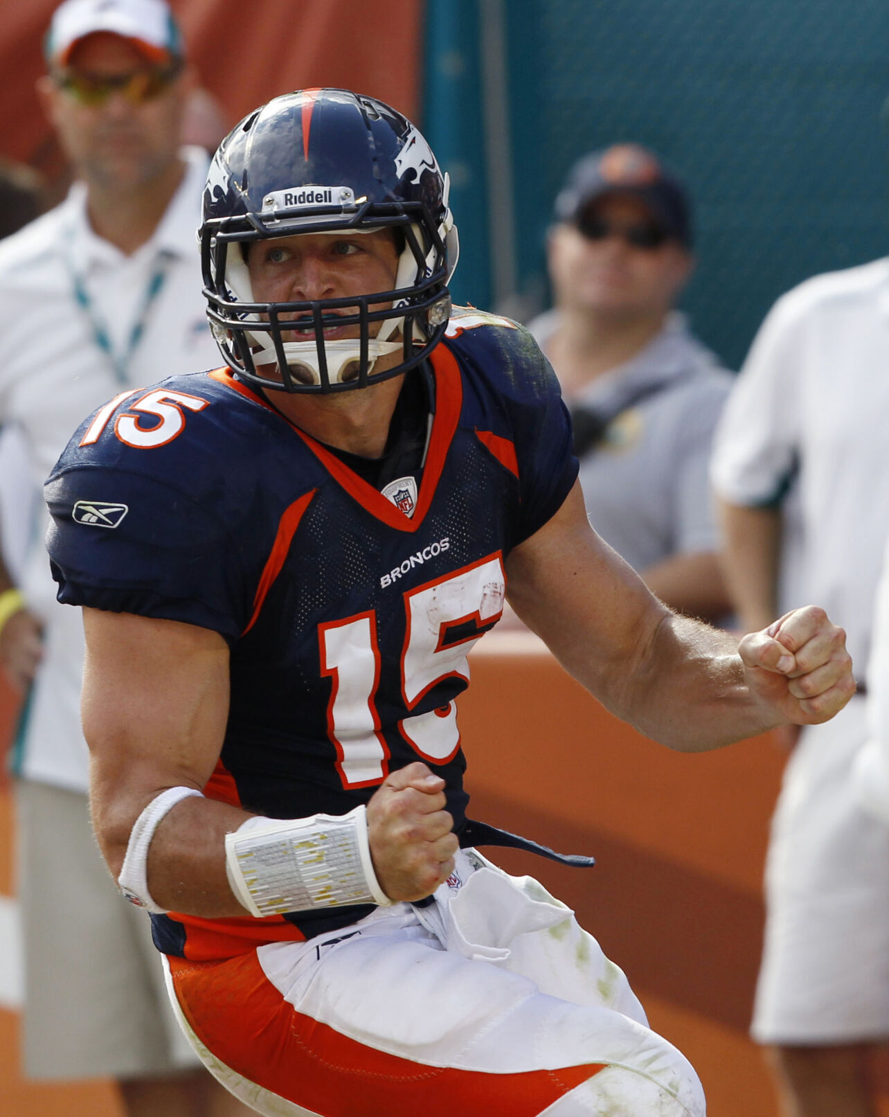 2011: Tim Tebow rallies Broncos past Dolphins in closing minutes